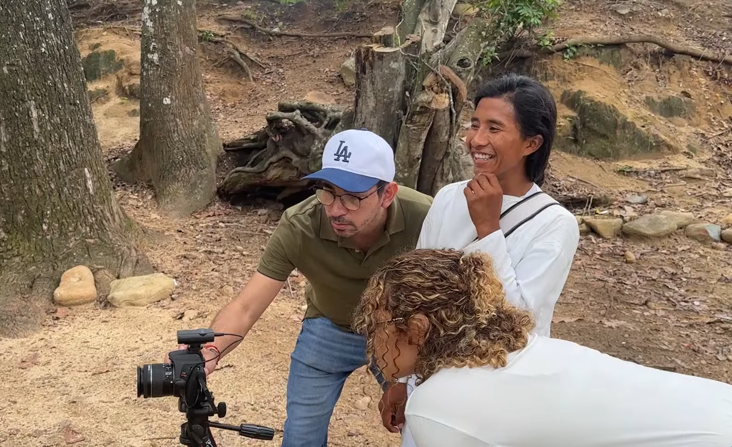 Prácticas de video de entrevistas en Tezhumke